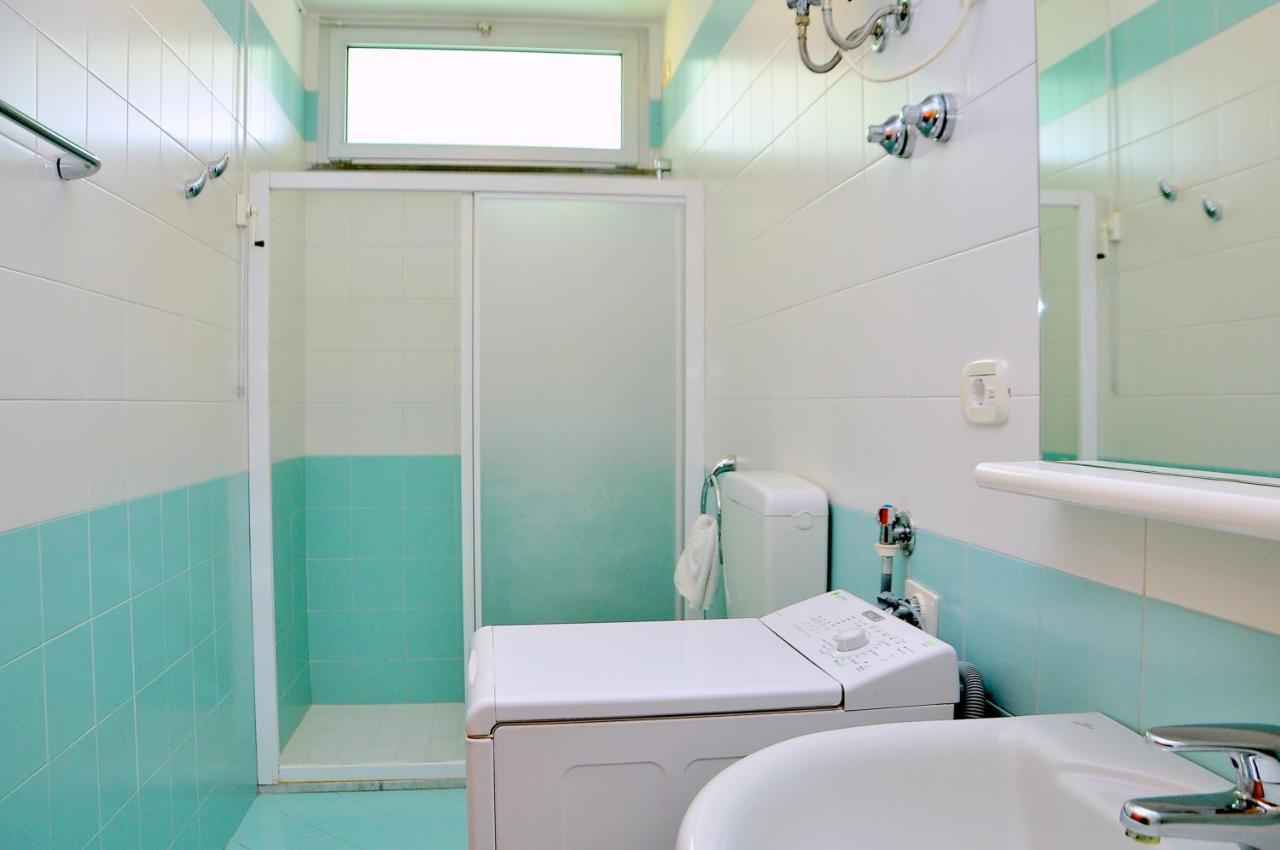 Argonauti Apartment Bibione Bagian luar foto